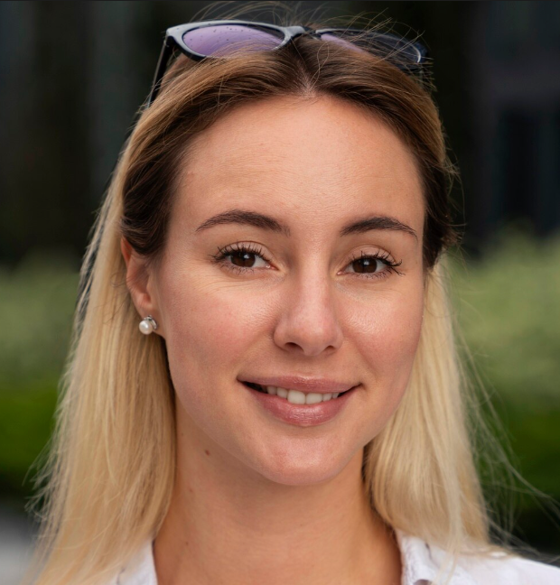 Laura T.